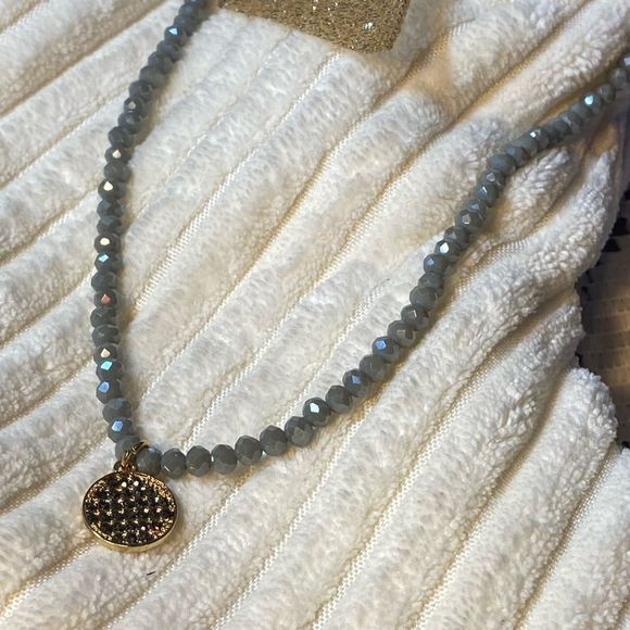 NWT GRAY MICRO PAVED CRYSTALS GRAY GLASS BEAD OUTER SPACE DAINTY DESIGN NECKLACE - Picture 14 of 14